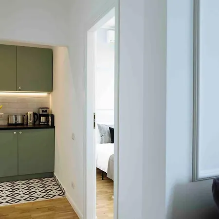 Lejlighed Sunny 2br Flat - Location - Netflix + Balcony *